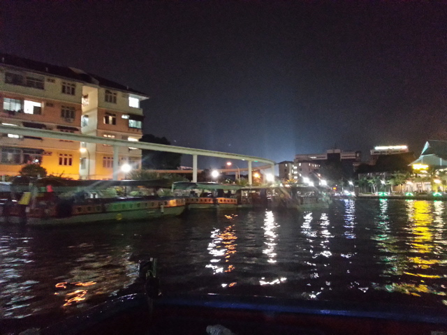 Aktiviti River Cruise Melaka.