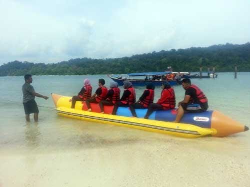 Aktiviti banana boat