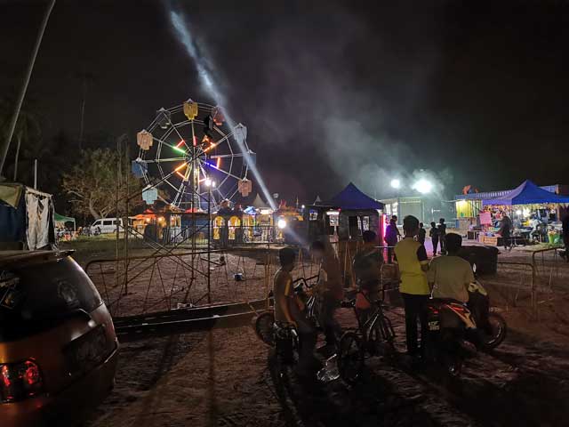 Funfair di Pantai Tanjung Dawai