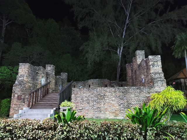 Kota Belanda Pulau Pangkor