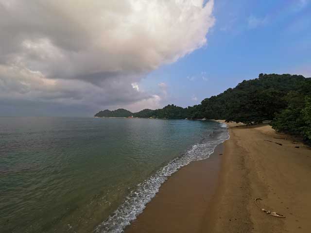 Pantai Teluk Ketapang Pulau Pangkor