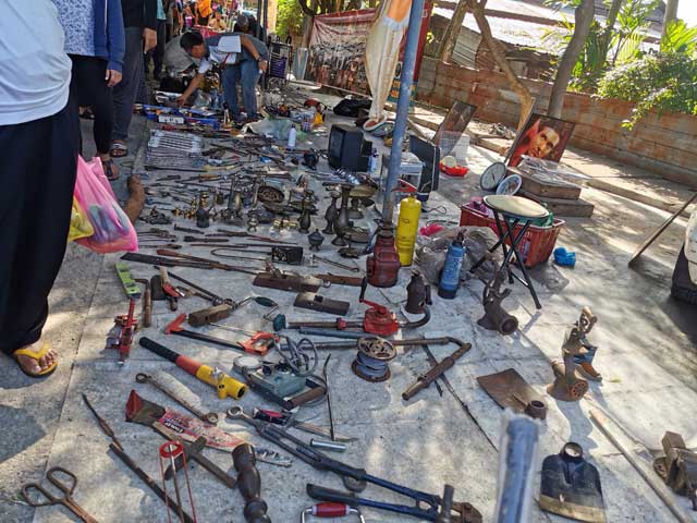 Pasar Karat Kampung Berjaya
