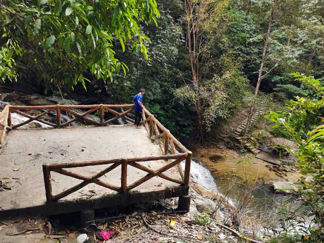 Pelantar Tinjau bahagian atas