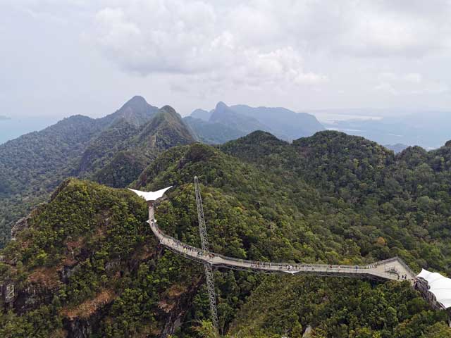 SkyBridge atau Jambatan Gantung