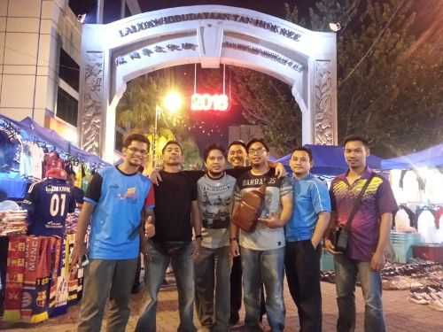 Gerbang Pasar Karat JB