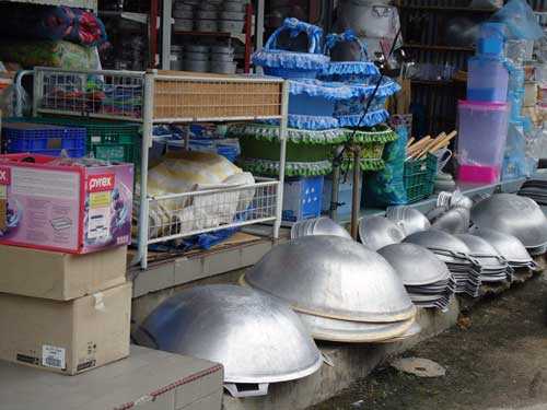 Zon Bebas Cukai Pengkalan Kubor.